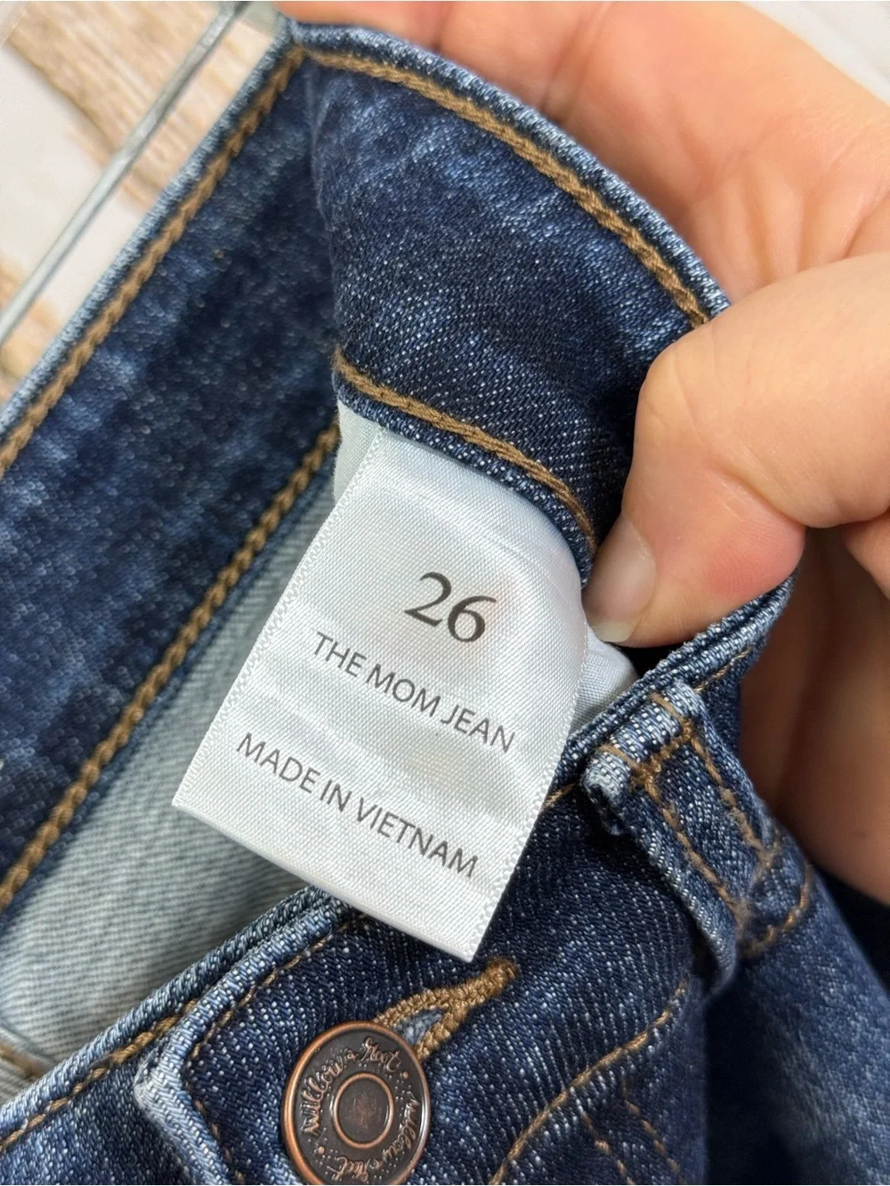 Willow & Root, The Mom Jean, Ankle Length Distressed Dark Wash Jeans. Size 26. - Picture 5 of 6